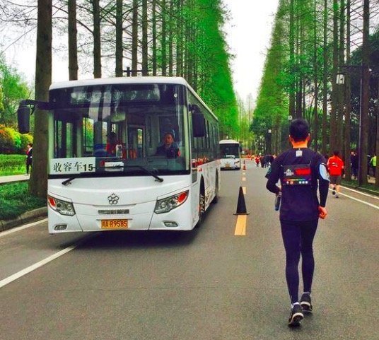 写博客赚钱也能年入百万?试试通过个人博客写作开展跨境在线创业